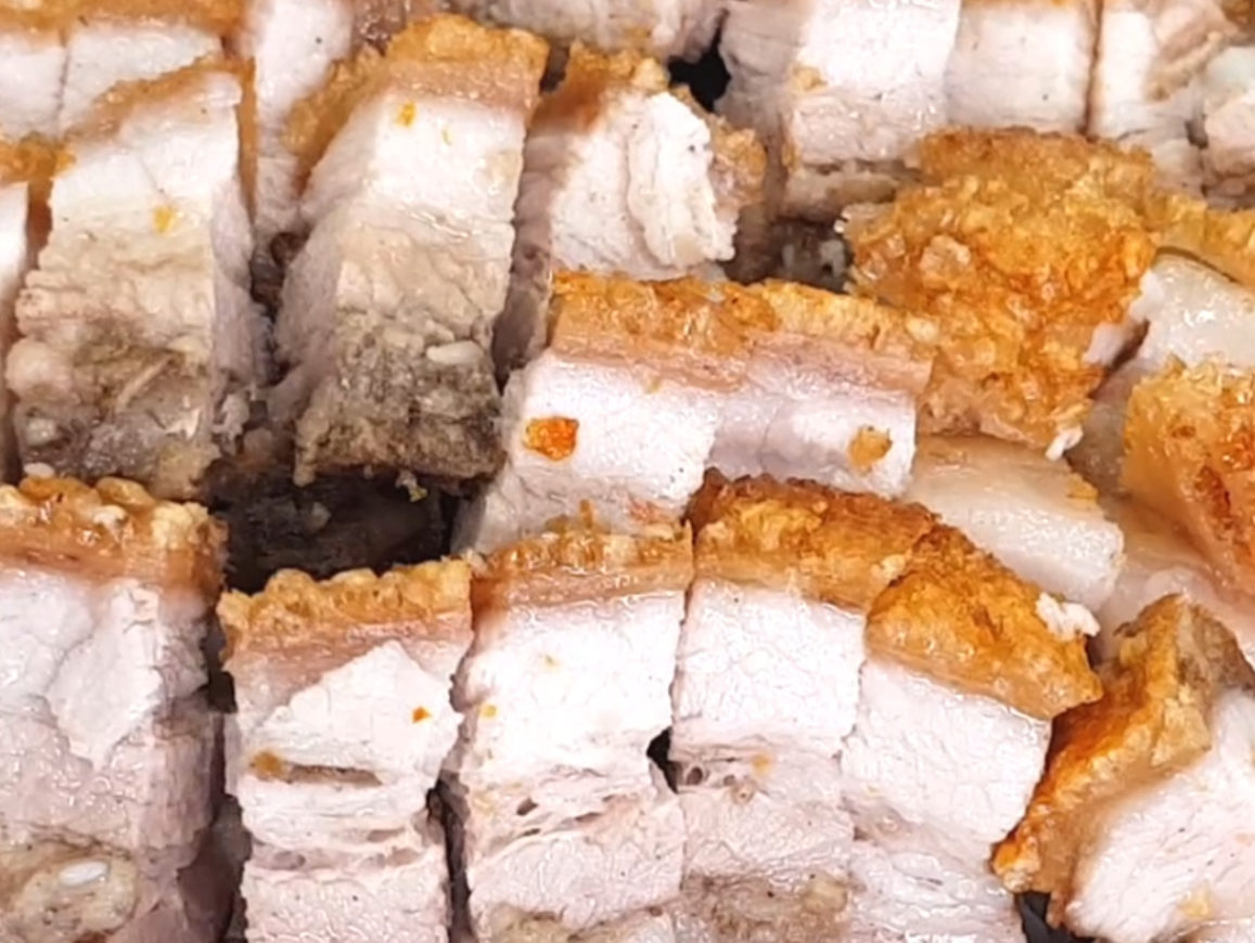 Melt-in-your-mouth Chinese Crispy Roast Pork Belly