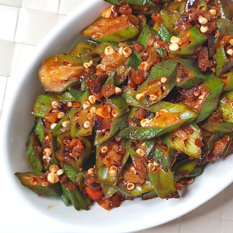 Hot & Spicy Lao Gan Ma Okra (Lady’s Finger) LaabiCook
