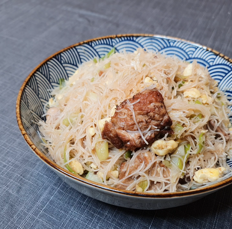 Canned Stewed Pork Fried Bee Hoon LaabiCook