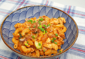 Macaroni Goreng (Spicy Stir-fried macaroni)