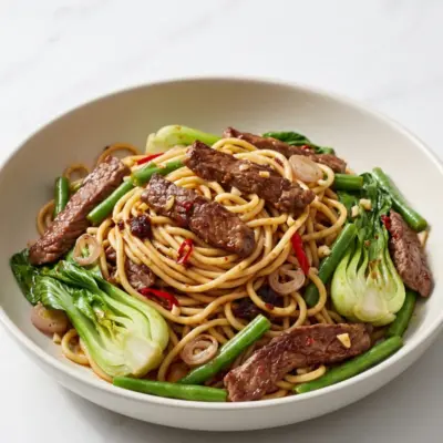 Stir-fry Sambal Beef Noodles